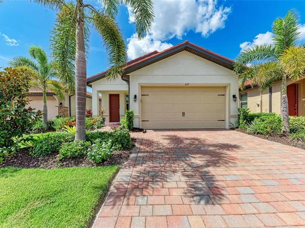 237 Soliera St, Nokomis, FL 34275