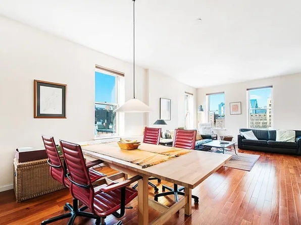 55 Poplar Street image 1 of 7