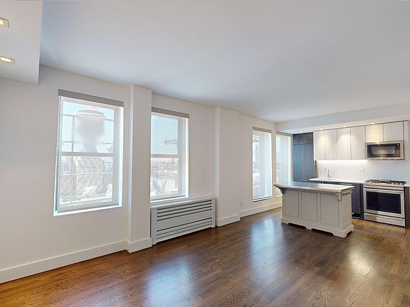 2nd image of 666 W End Ave #22S