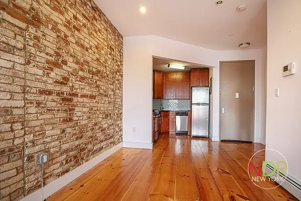 Rented by Next Door Realty NYC | media 19