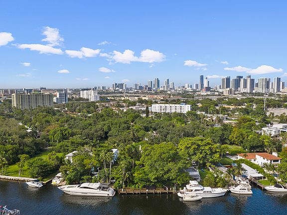 Historic pocket on the Miami River
