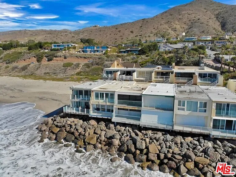 11770 Pacific Coast Hwy #D — Photo 23