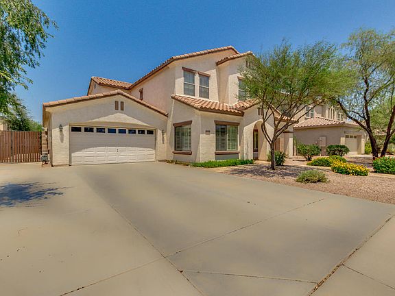 3rd image of 4088 E Peach Tree Dr