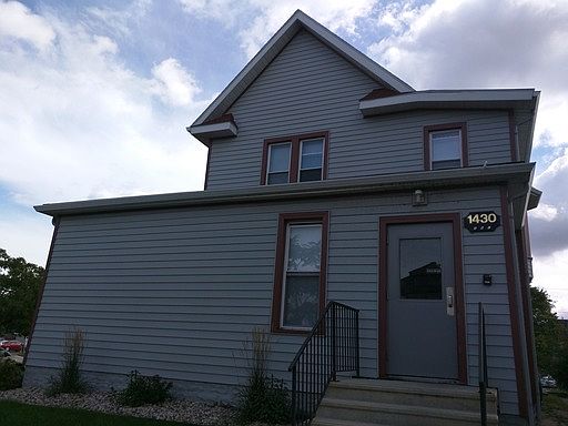 1st image of 1430 Vine St APT A