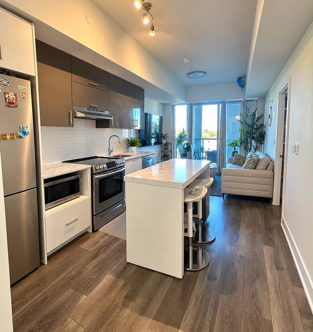 2 bed, $2,350 — Photo 1