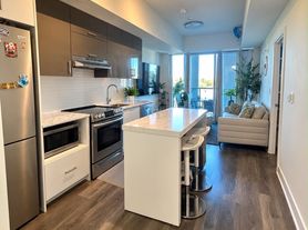 188 Fairview Mall Dr