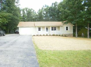 410 Mockingbird Dr, Crossville, TN 38555