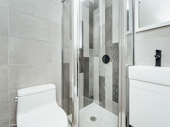 5th image of 13 Palmetto St #6