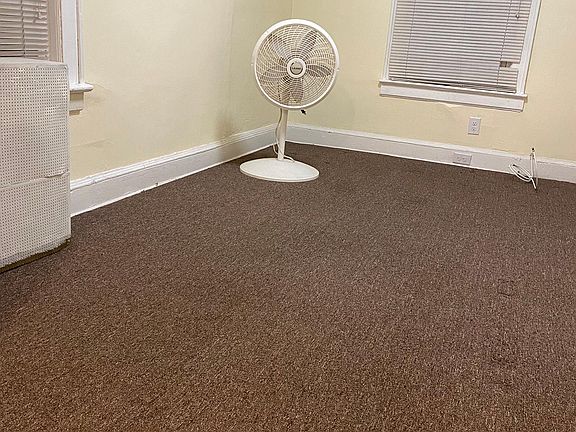 5th image of 26205 Hillside Ave #1