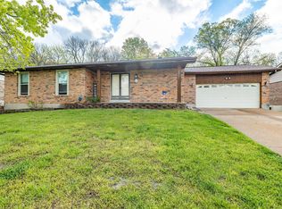 5857 Blackberry Dr, Imperial, MO 63052