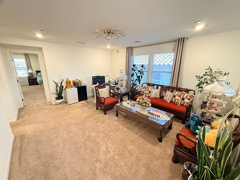 10854 Gentle Crest Ave — Photo 15