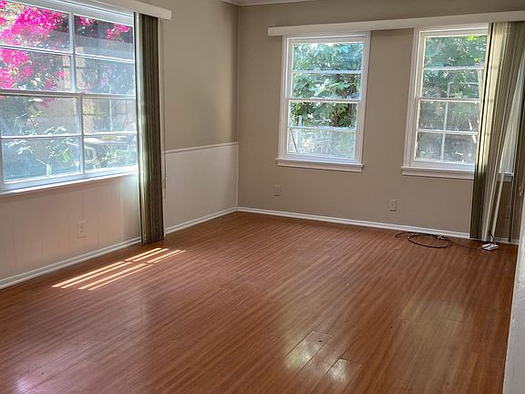 4th image of 420 N Shelton St