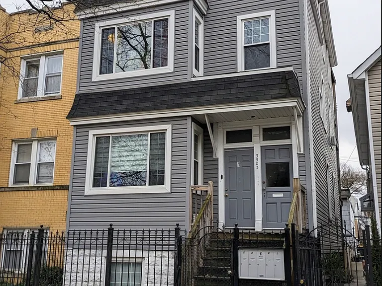 3503 W Dickens Ave — Photo 1