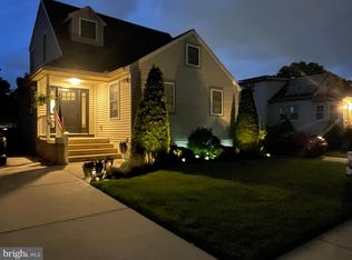 204 E Maiden Ln, Somerdale, NJ 08083