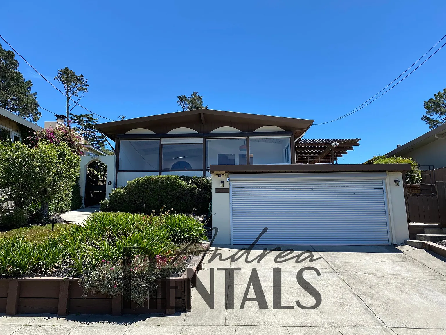 3 bed, 1470 sqft, $4,800 — Photo 1