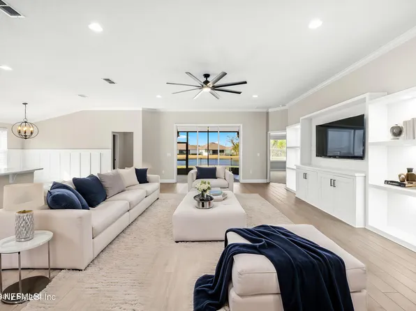 3206 SOUTHERN OAKS Drive, Green Cove Springs, FL 32043