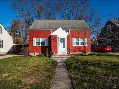 32 Parkside Ct, Buffalo, NY, 14214
