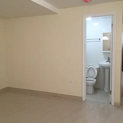 Rented by Kinyu Realty | media 4