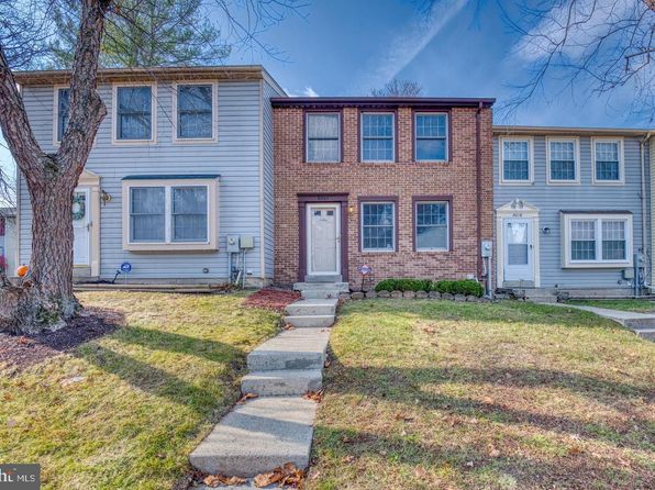 9220 Pinenut Ct