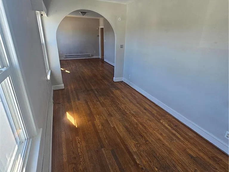 708 Linden St #2 — Photo 3