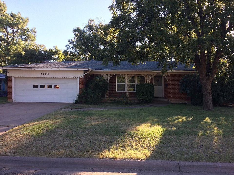 nice porch and 2 car garage