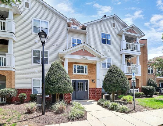 17149 Red Feather Dr, Charlotte, NC 28277