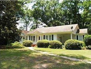 1st image of 240 Woodland Dr