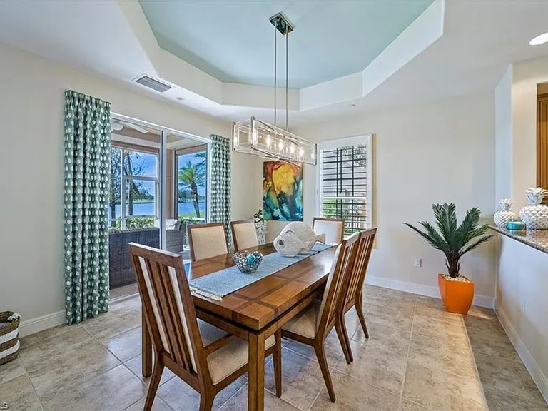 580 Avellino Isles Cir #18102 — Photo 9