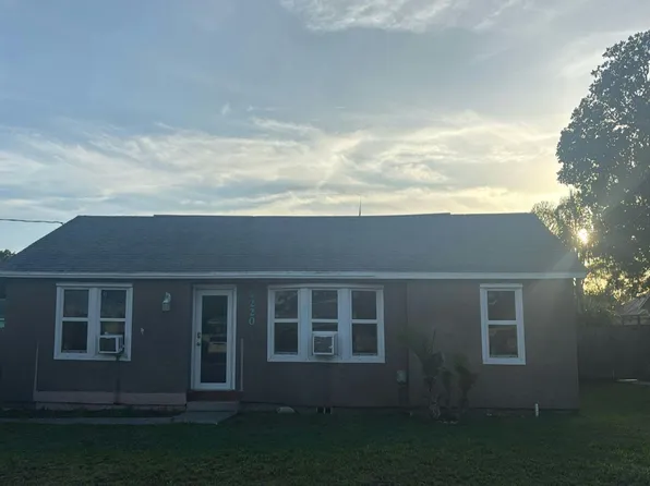 7220 Pluto Ave, Cocoa, FL 32927