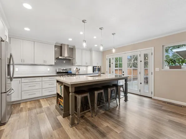 19440 Riverside Drive, Sonoma, CA 95476