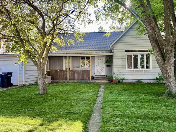 605 West 3rd Avenue, Brodhead, WI 53520