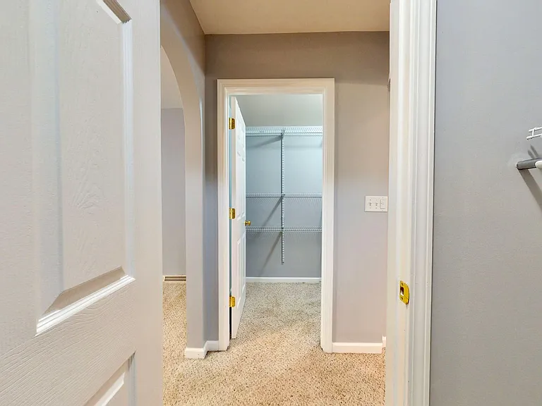 11239 Walland Ln — Photo 66