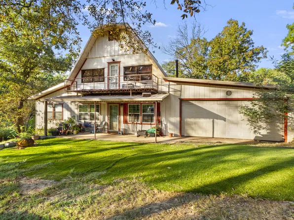 341 An County Road 4152, Palestine, TX 75803