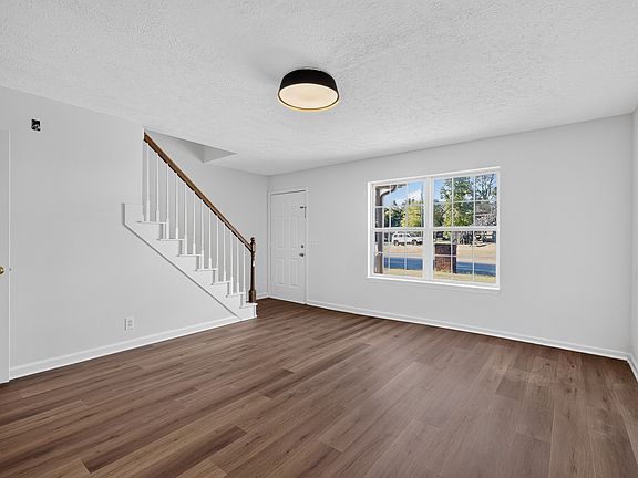 3rd image of 1655 Center Pointe Dr
