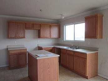 3rd image of 106 La Garde St