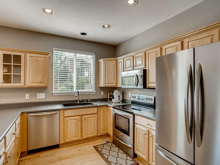 10594 Jewelberry Trl — Photo 27