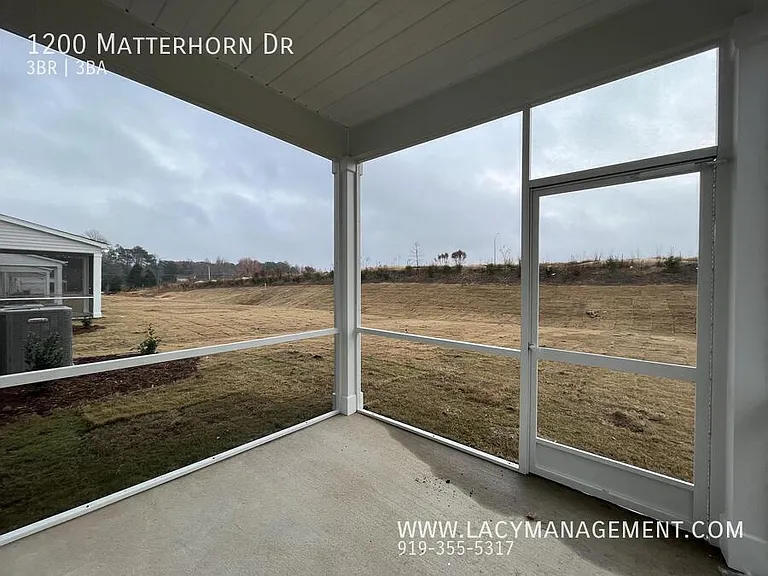 1200 Matterhorn Dr — Photo 28