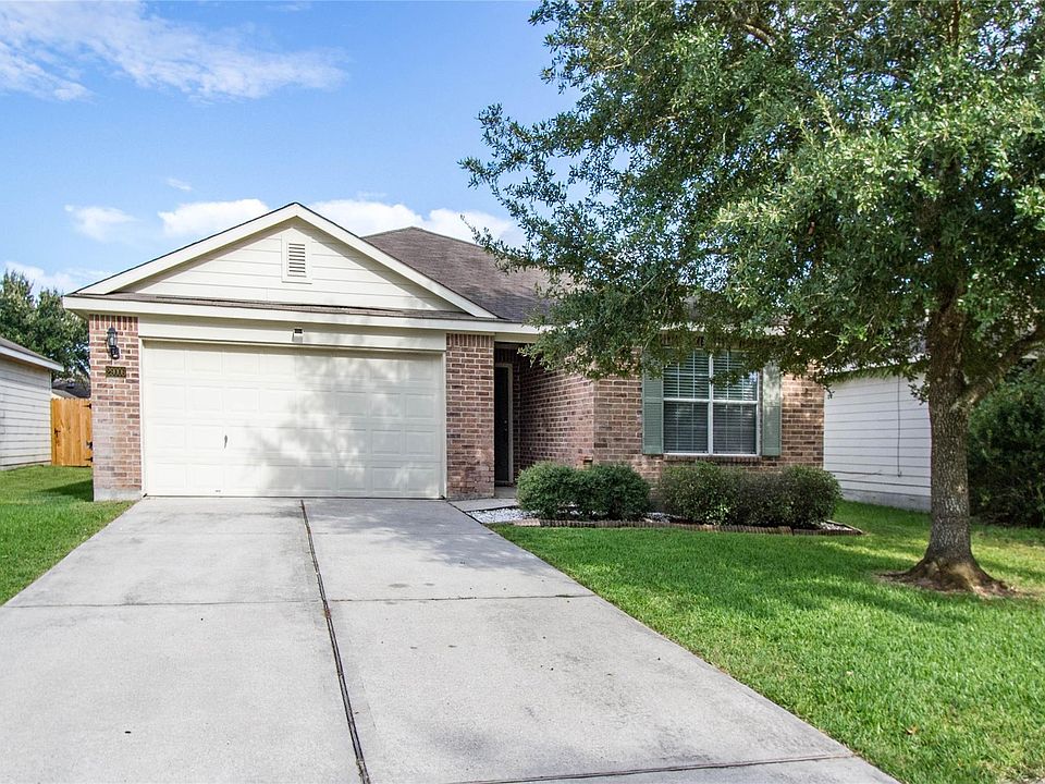 1st image of 29006 Trinity River Dr