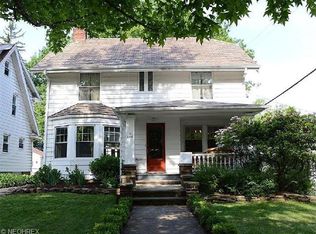 2198 Kerrwood Rd, Cleveland Heights, OH 44118