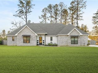 711 Odessa Ln, Covington, LA 70435