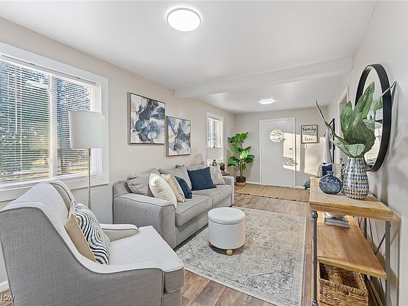 5th image of 6268 Morningside Dr