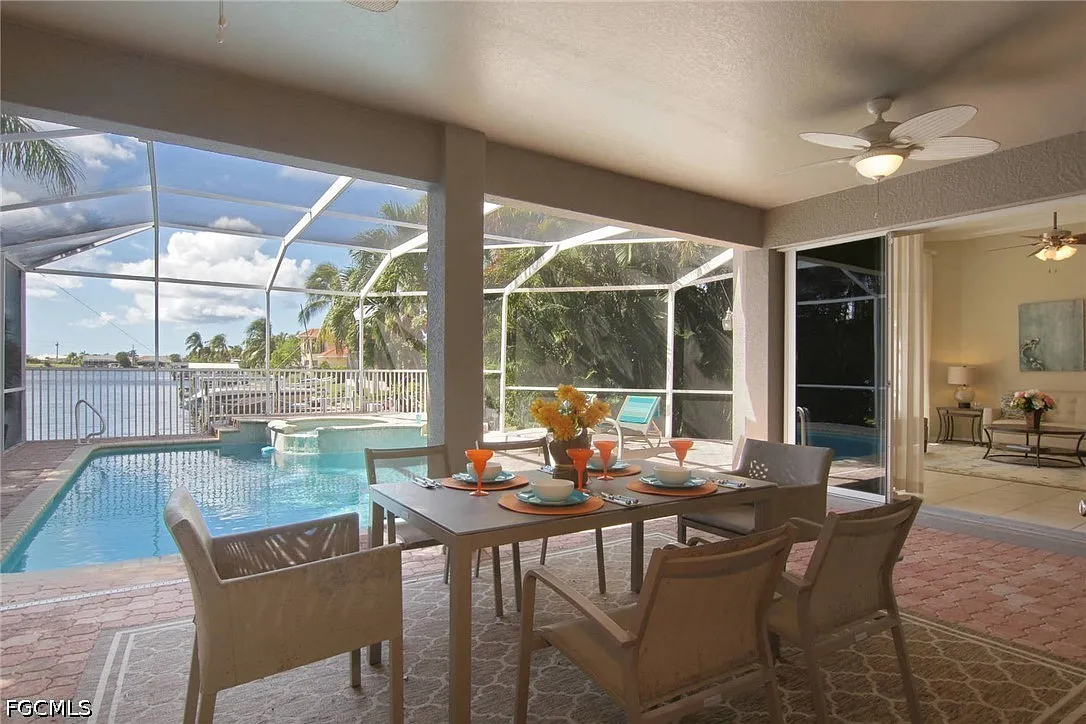 3 bed, 2.0 bath, 2282 sqft, $7,650 — Photo 1