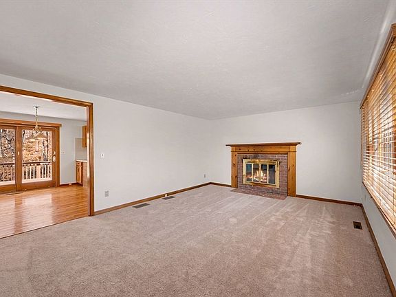 4th image of 113 Captain Jacs Rd