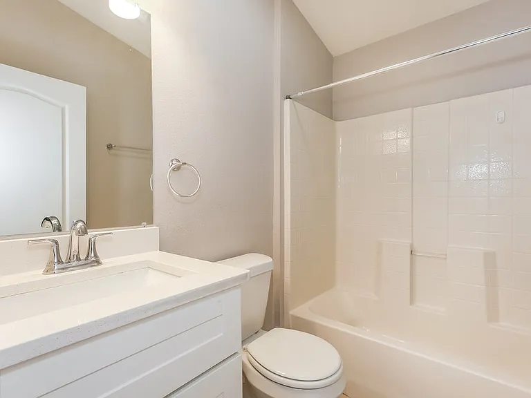10623 Navigation Dr — Photo 14