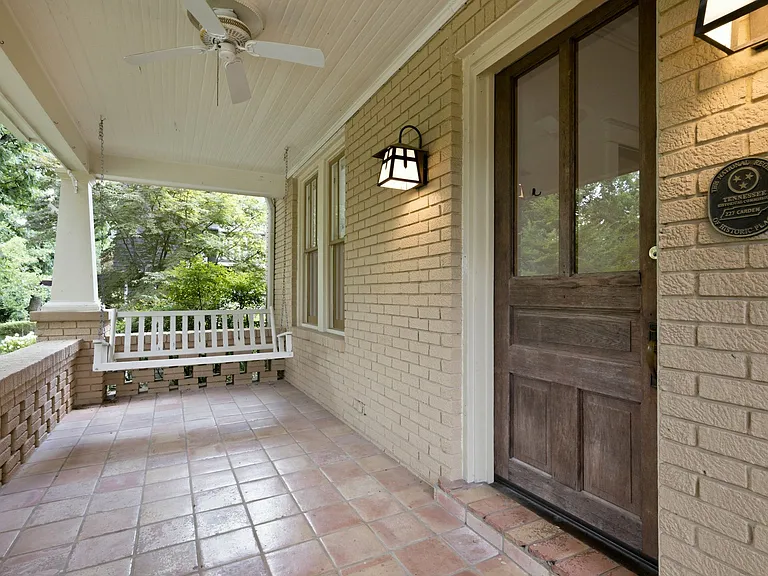 227 Carden Ave — Photo 6