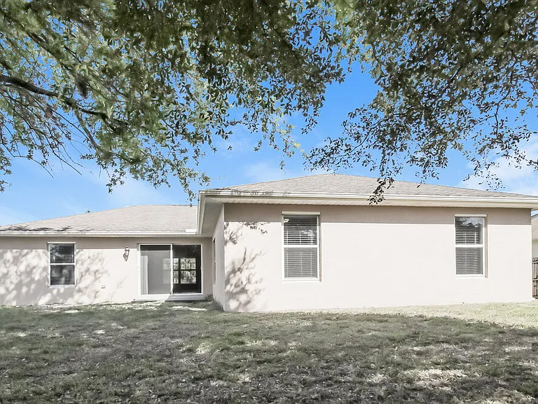 1018 SW 9th Ct — Photo 16