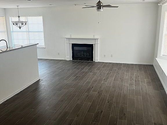 Living w Wood Look Tile Floo