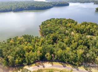 844 Lakeforest Dr #35, Clover, SC 29710