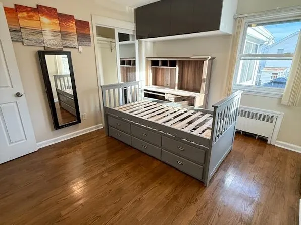 223 Day Avenue image 13 of 30