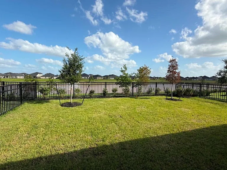 27451 Sunterra Village Dr — Photo 21